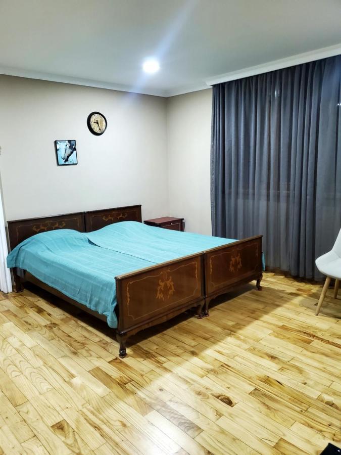 Guest House Agmashenebeli 229 Кобулеті Екстер'єр фото