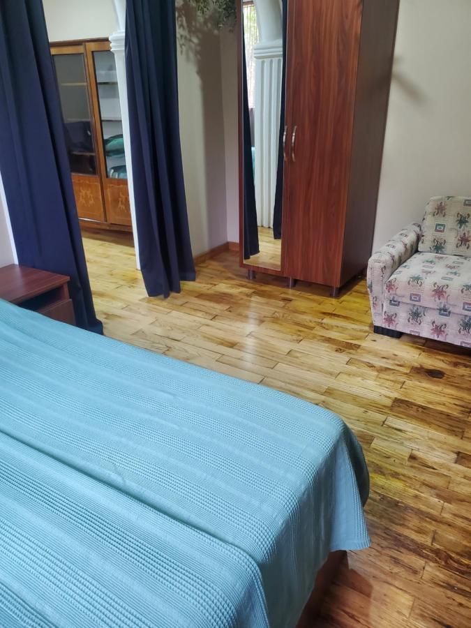 Guest House Agmashenebeli 229 Кобулеті Екстер'єр фото