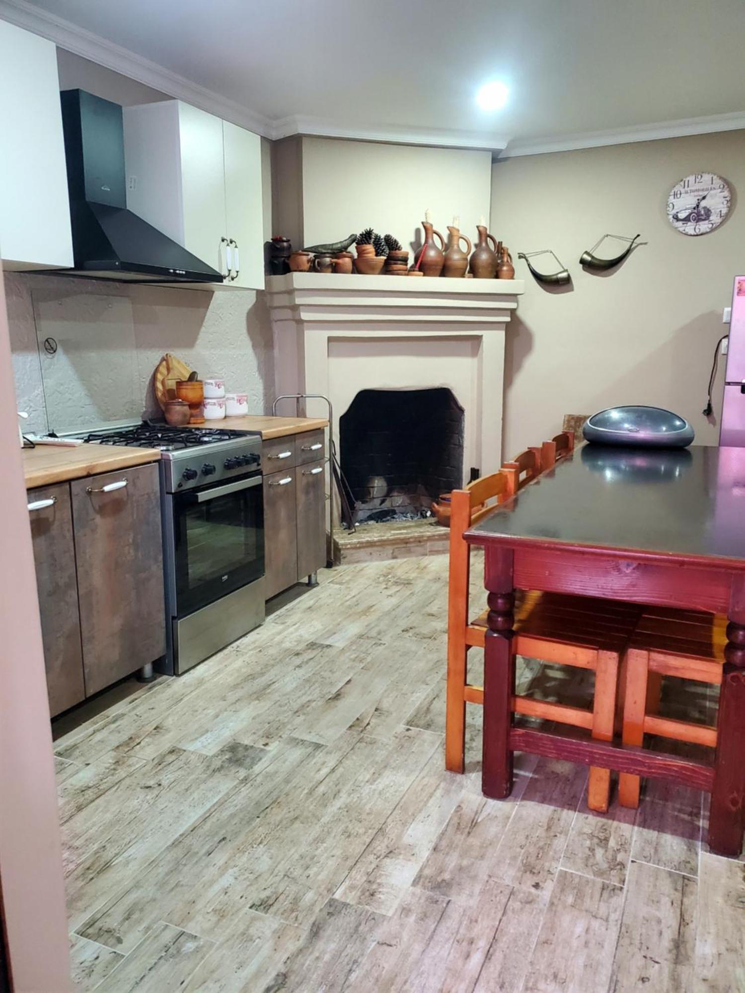 Guest House Agmashenebeli 229 Кобулеті Екстер'єр фото